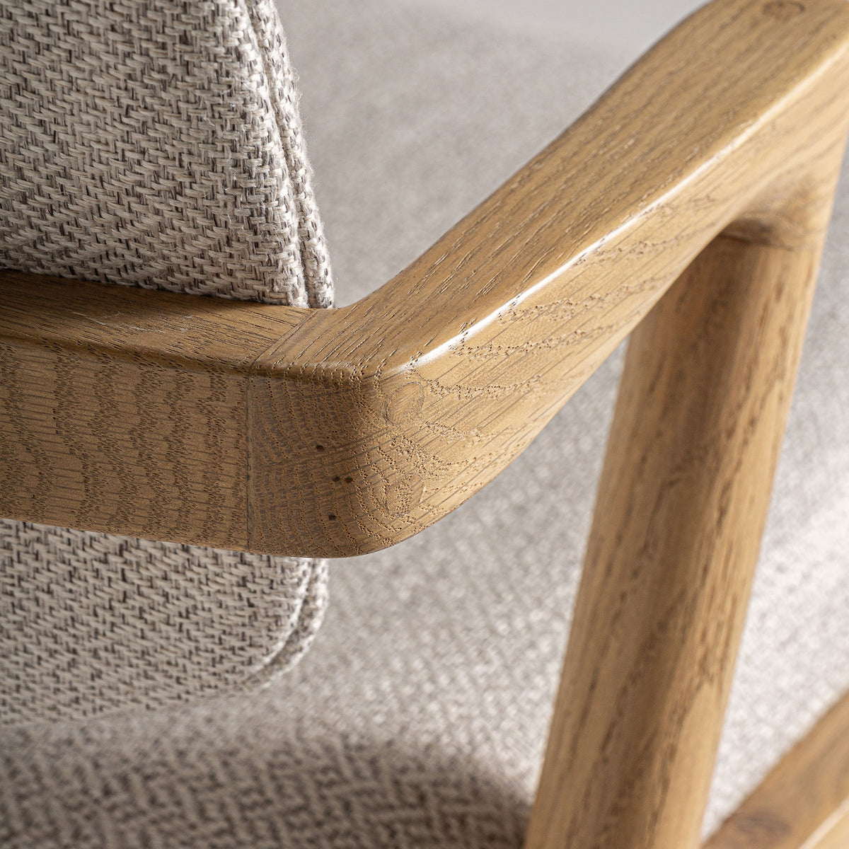 Silla de lino beige y fresno claro Murla