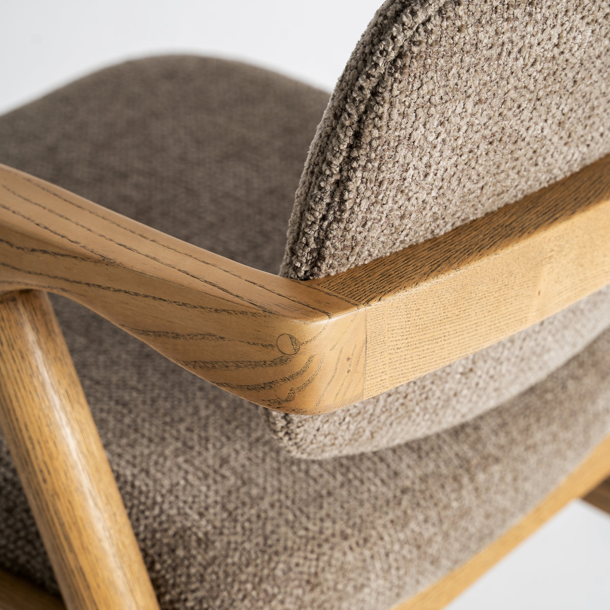 Silla de lino topo y fresno Murla