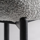 Silla de olmo bicolor y tapizado gris Alcossebre