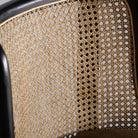 Silla de ratán y terciopelo camel Balàfia