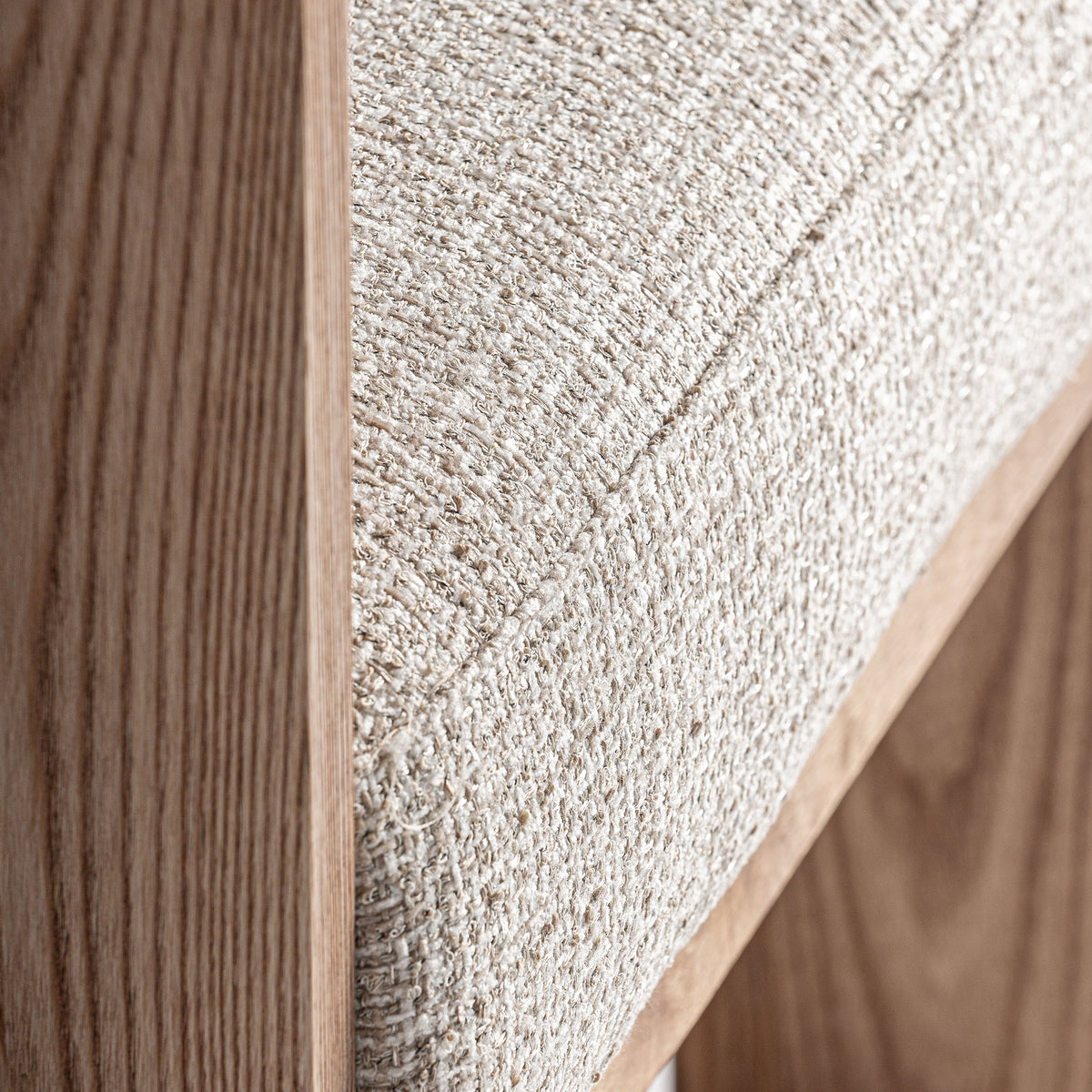 Silla de roble blanco y tapizado marrón Espalmador