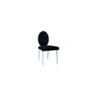 Silla de terciopelo negro y acero con tachuelas Sant Jordi