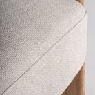 Silla tapizada de roble Laguar beige