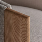 Silla tapizada de roble Laguar beige