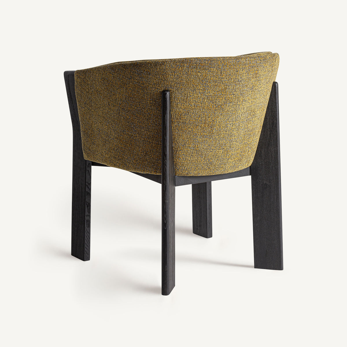 Silla tapizada de roble Laguar mostaza