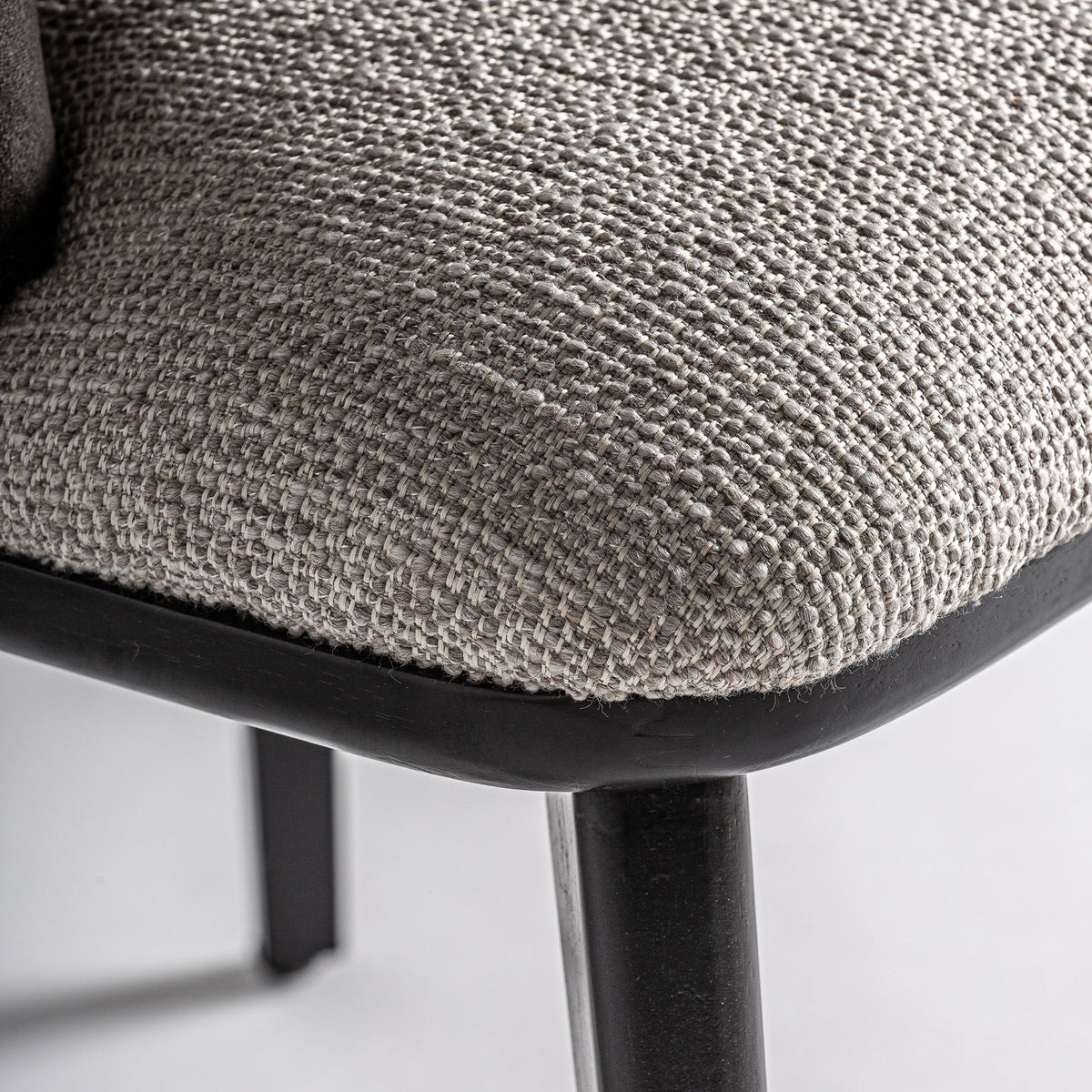 Silla tapizada gris Tirant