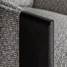 Sillón amplio tapizado gris Cala Martina