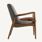 Sillón de abeto y cuero Es Canar