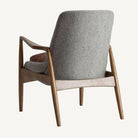 Sillón de abeto y cuero Es Canar