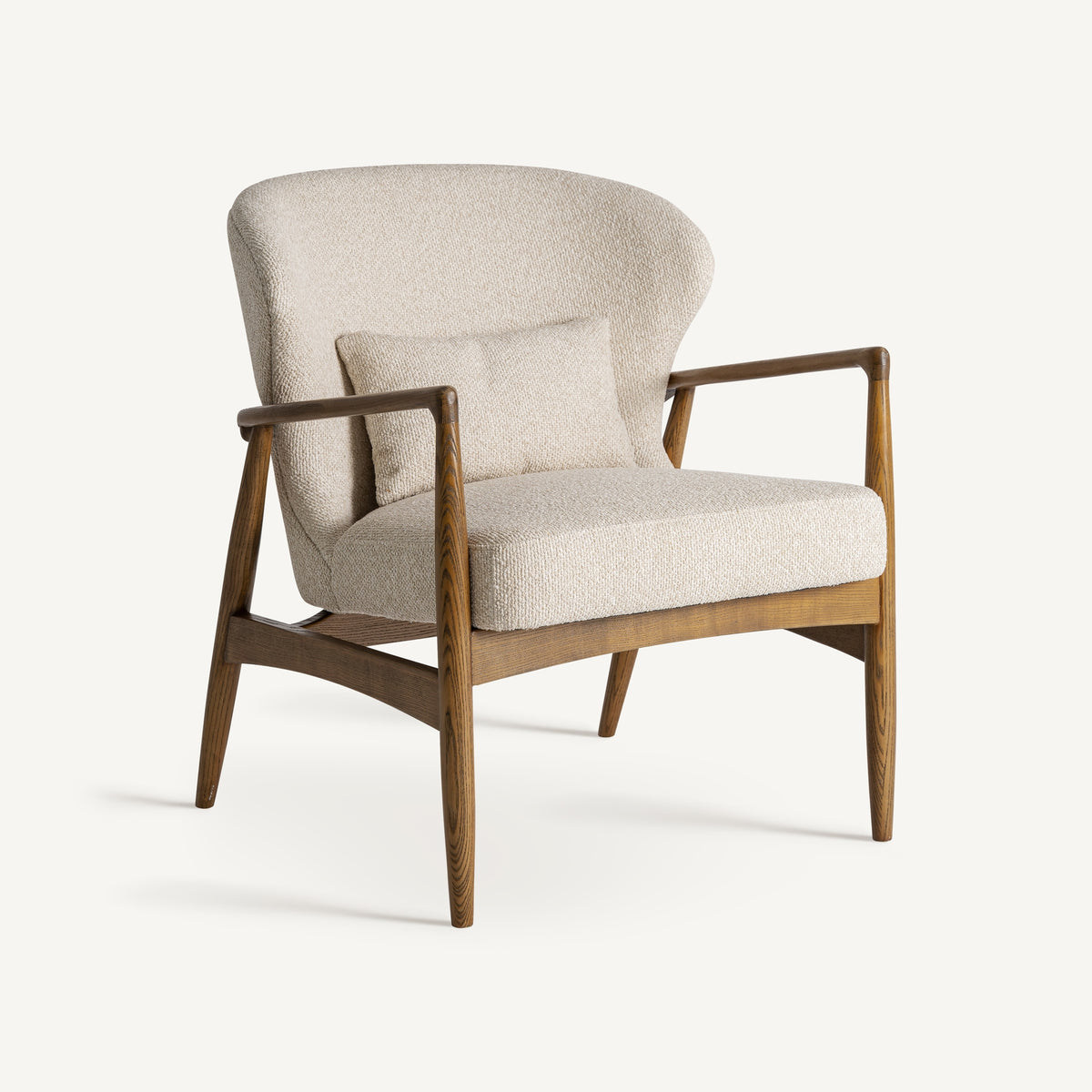 Sillón de fresno tapizado beige Ca Marí