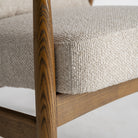 Sillón de fresno tapizado beige Ca Marí