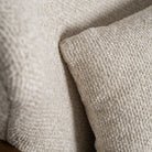 Sillón de fresno tapizado beige Ca Marí