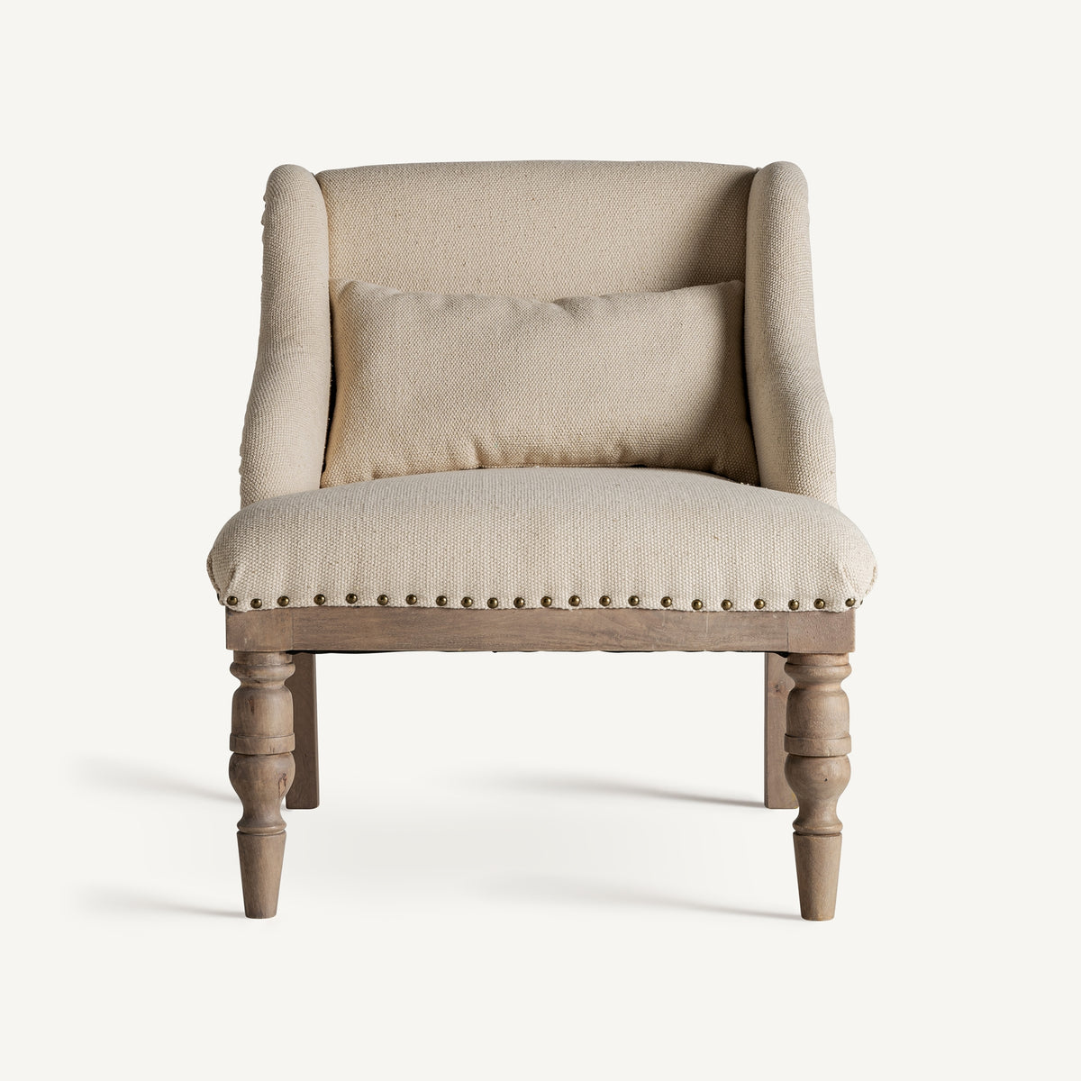 Sillón de madera de mango y tapizado beige Galtellì