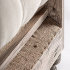 Sillón de madera tropical y tapizado beige Sant Jordi