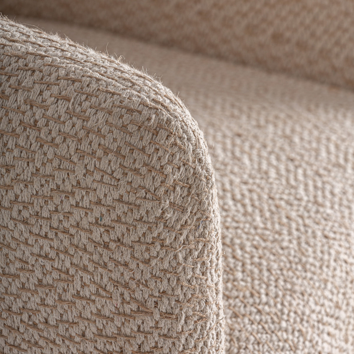 Sillón de mango tapizado en yute Es Vedranell