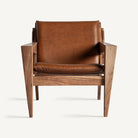 Sillón de piel marrón y acacia Sa Conillera