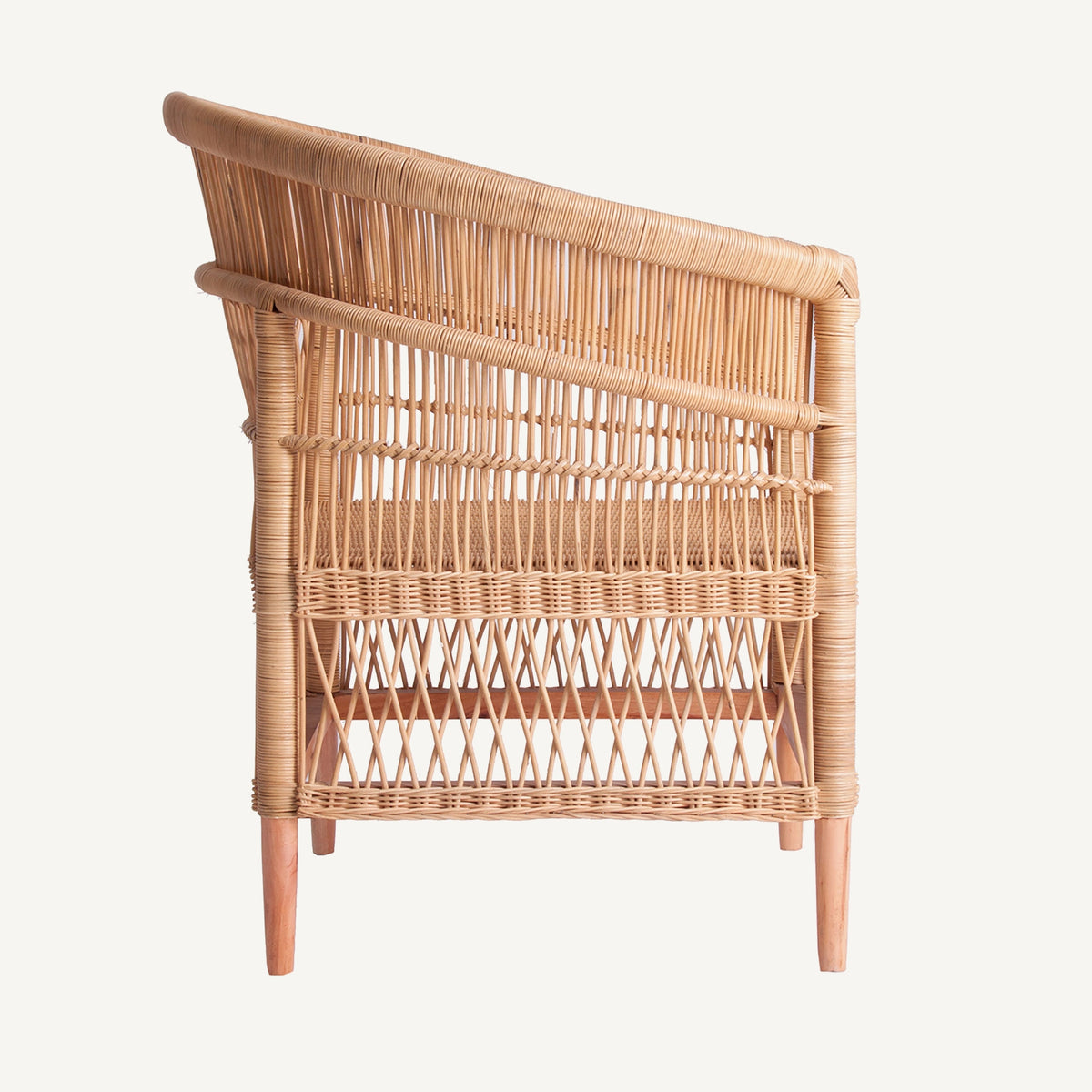 Sillón de ratán con cojín Sant Josep