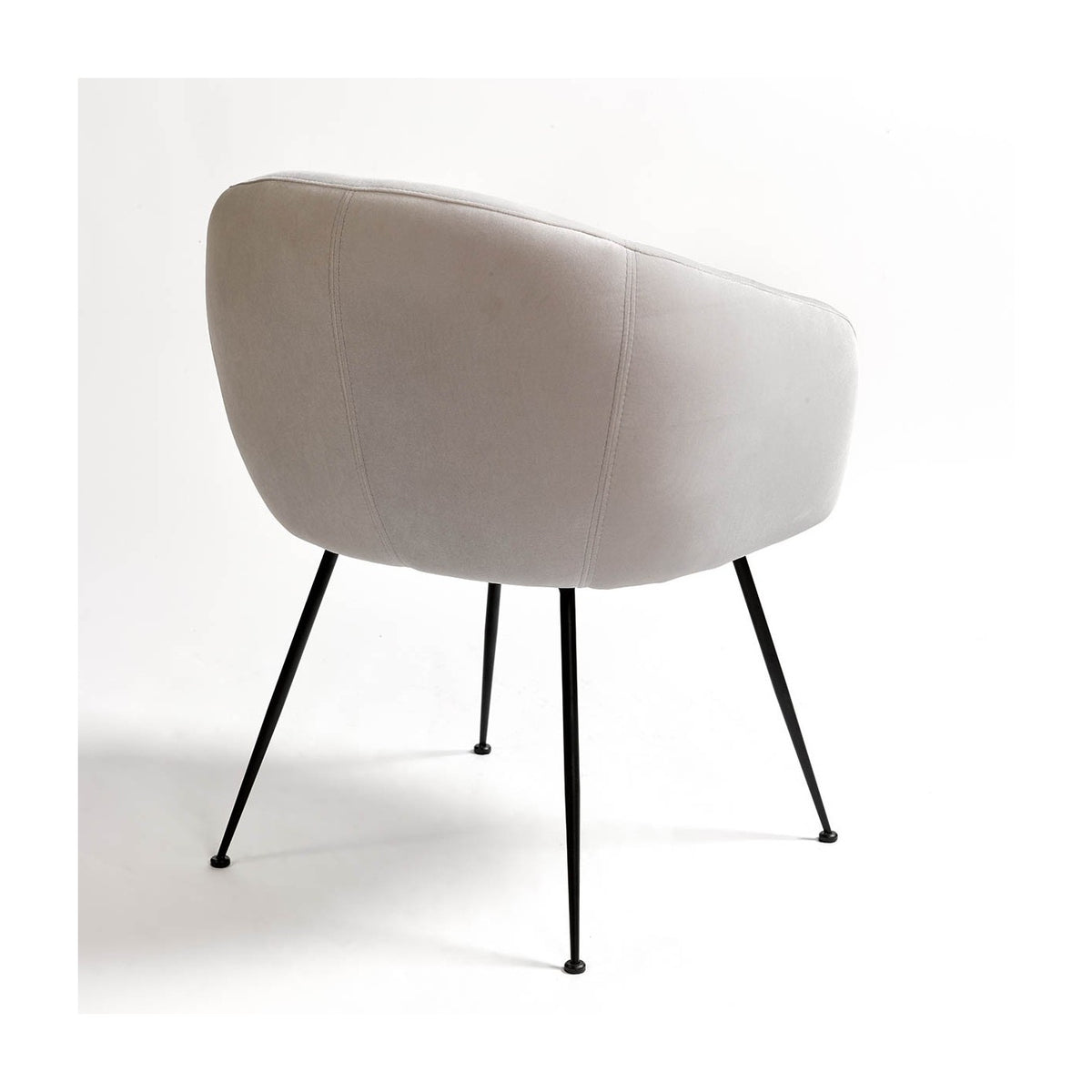 Sillón tapizado gris y metal negro Válor