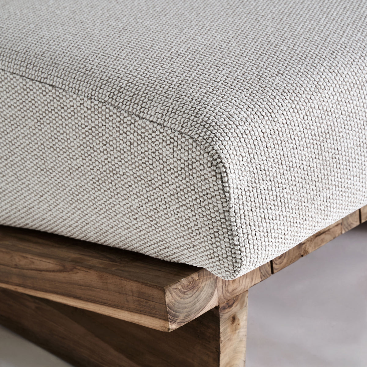 Sillón de teca reciclada y polipropileno Koločep