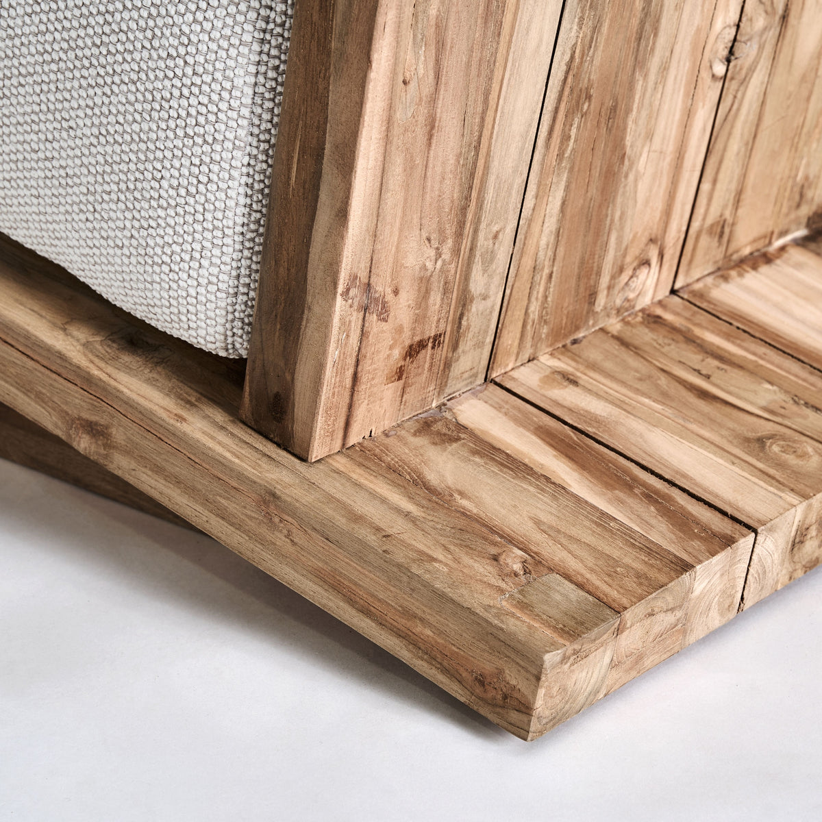 Sillón de teca reciclada y polipropileno Koločep
