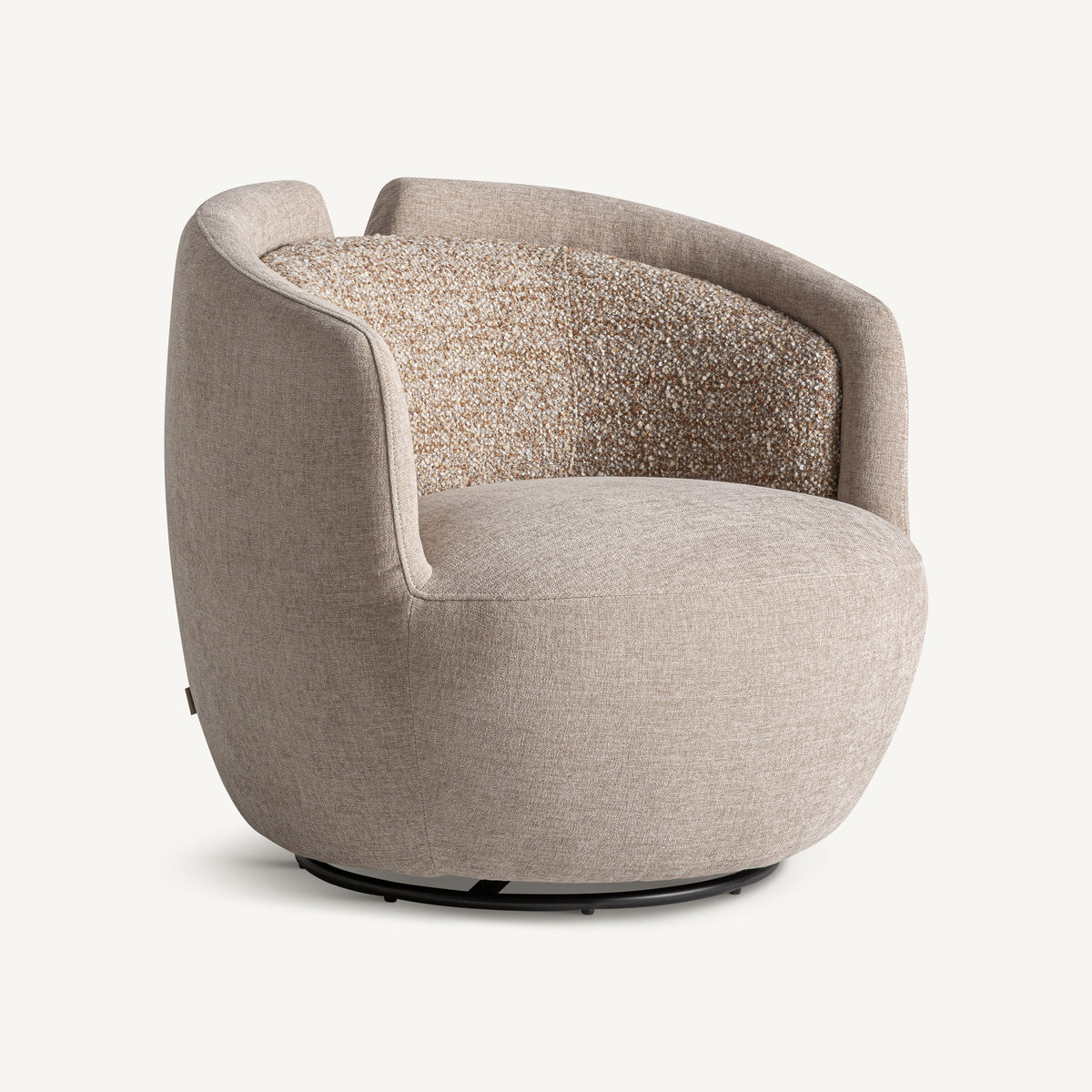 Sillón giratorio de chenilla beige Sant Miquel