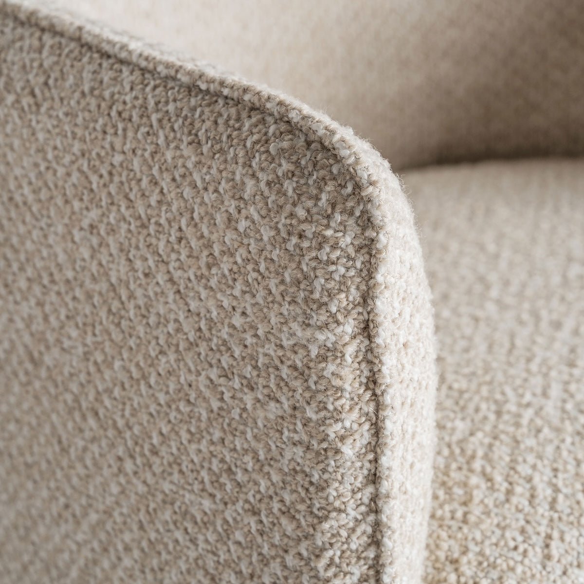 Sillón May - #pino_y_jacaranda#