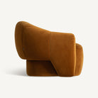 Sillón tapizado camel Umag