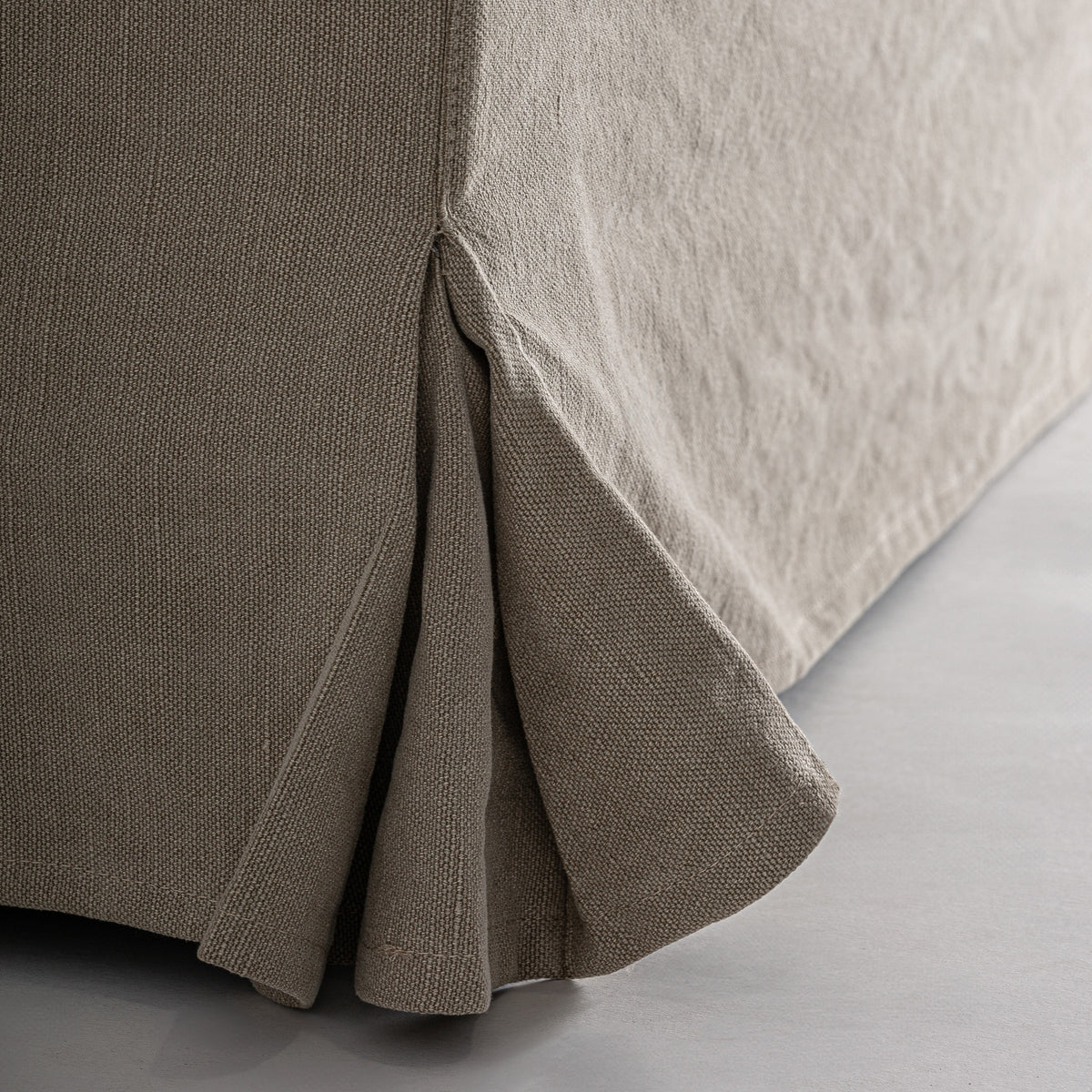 Sofá de lino beige Cargèse
