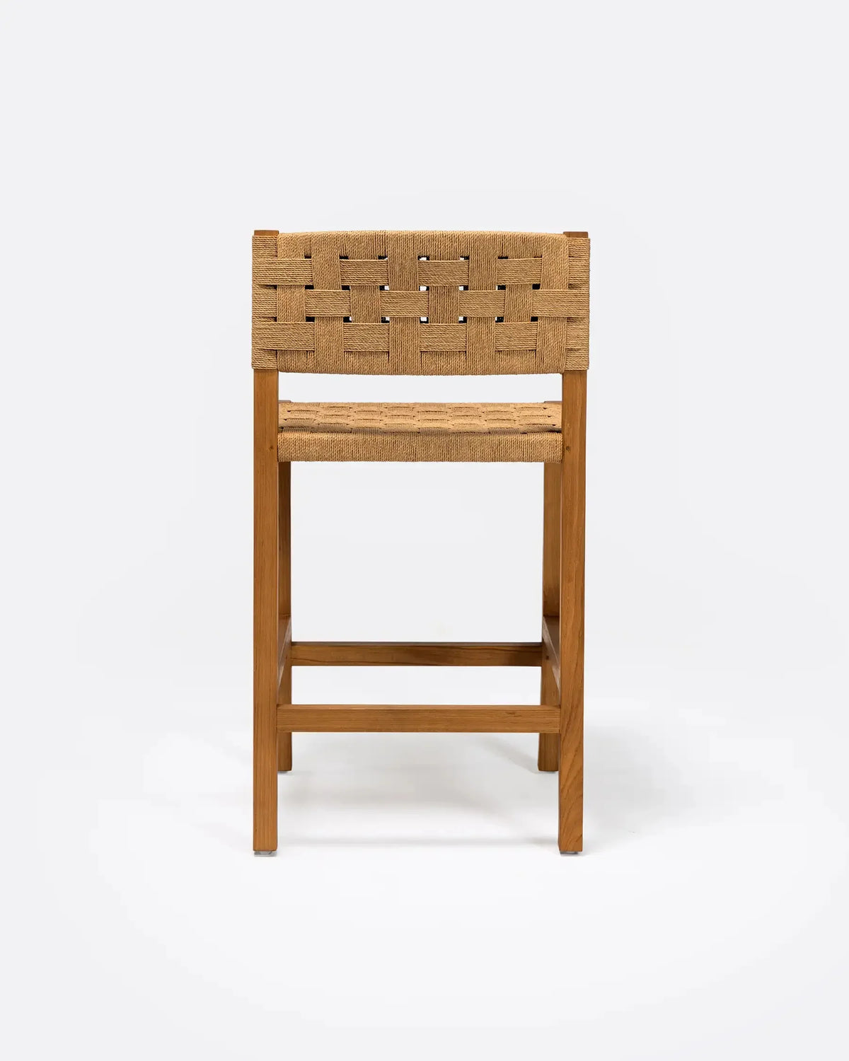 Taburete alto de teca y cuerda de papel Cora