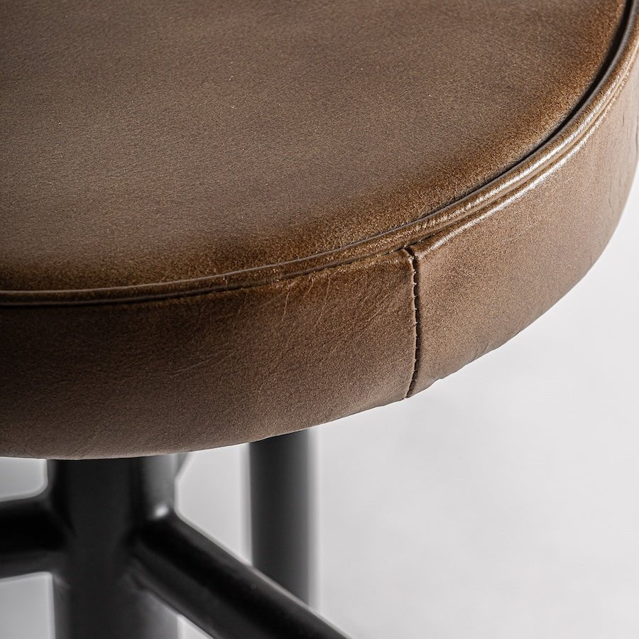 Taburete Hills - #pino_y_jacaranda#