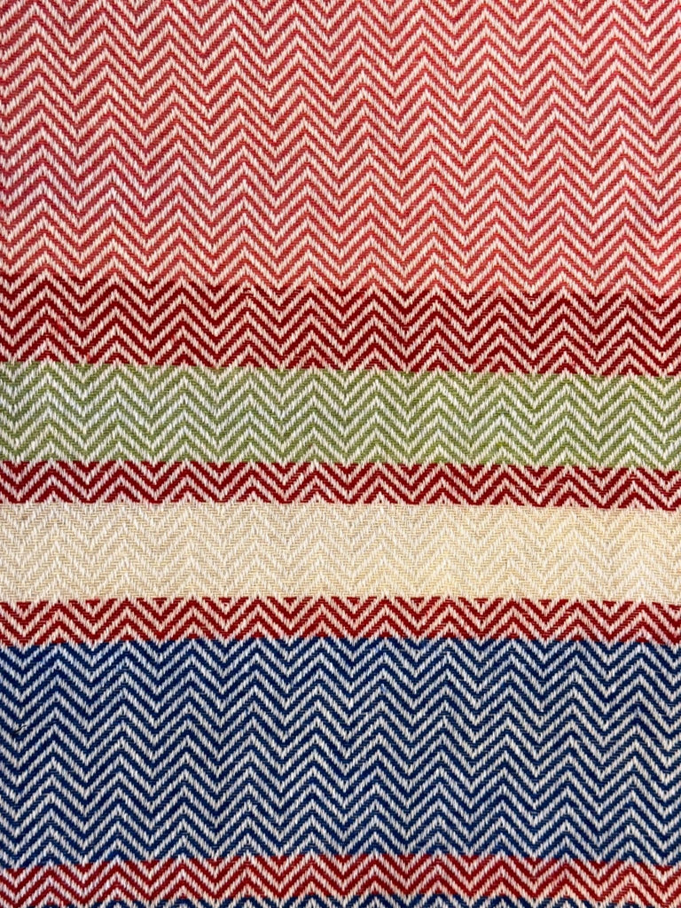 Toalla Urge - pino_y_jacaranda