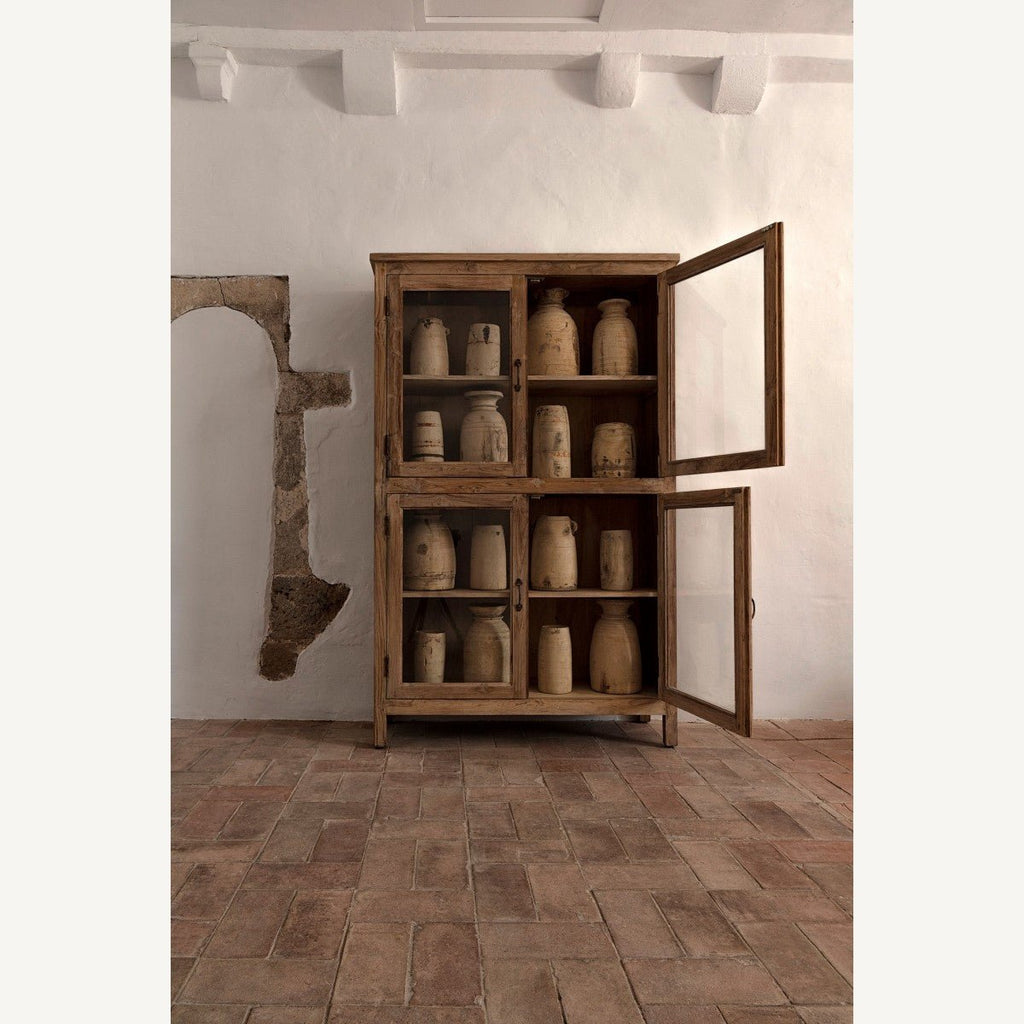 Vitrina Detyn - pino_y_jacaranda