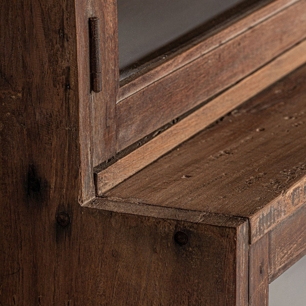 Vitrina Keyek - pino_y_jacaranda