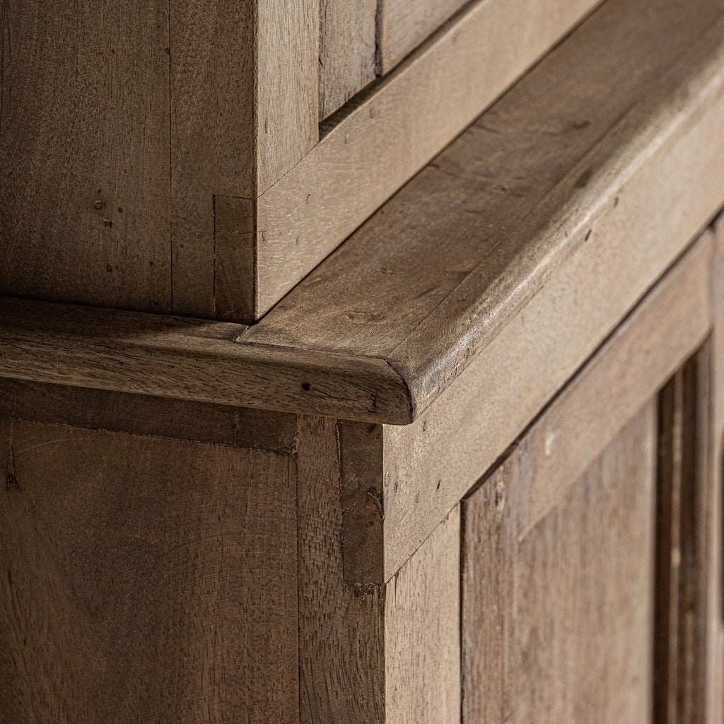 Vitrina Lytun - pino_y_jacaranda