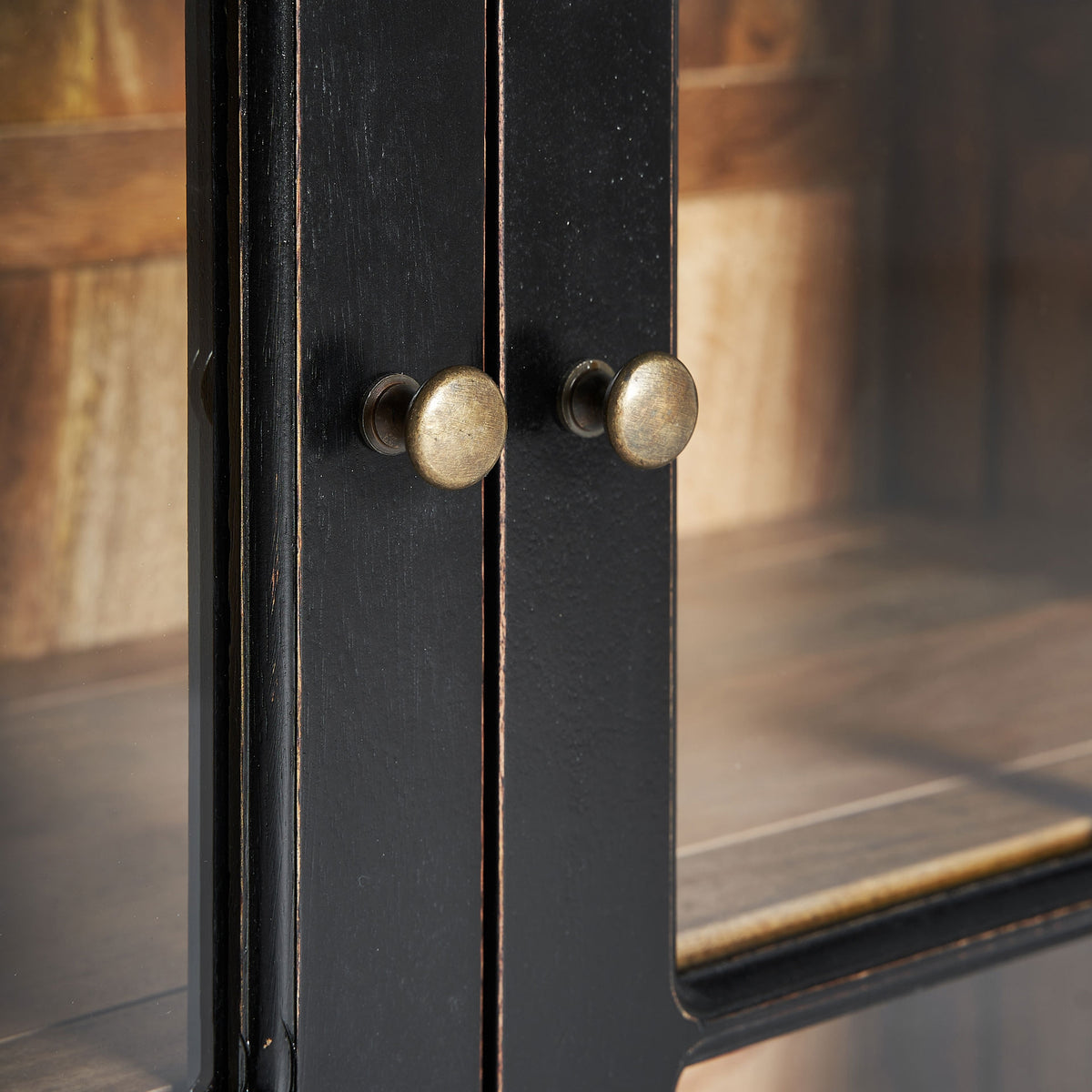 Vitrina modular de mango negro Sagone