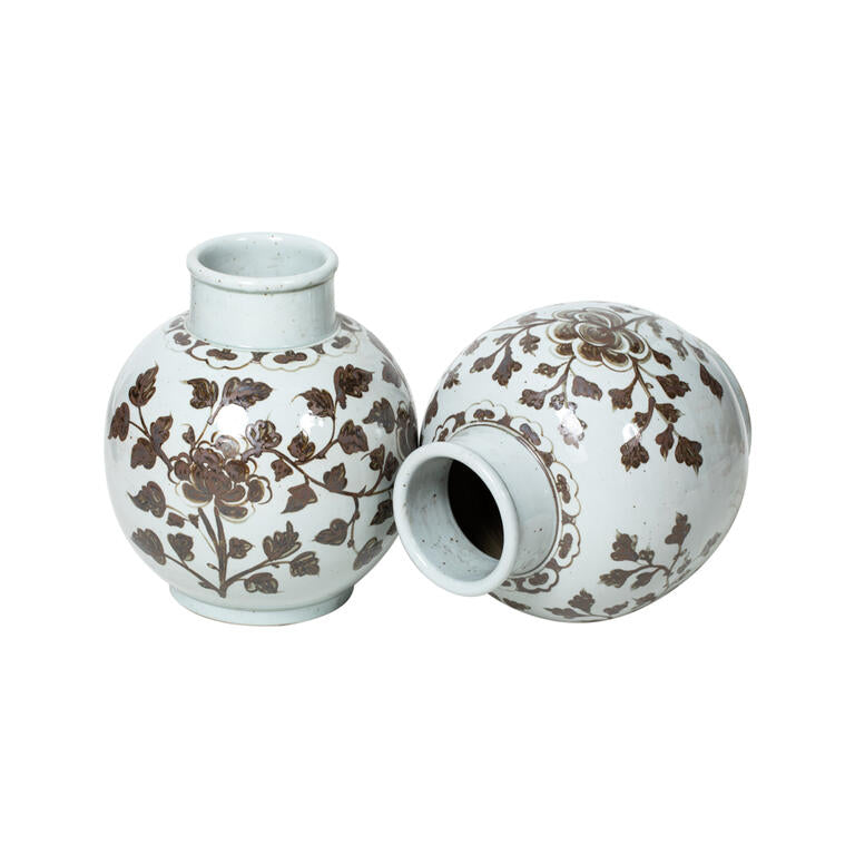 Jarrón de cerámica con motivos decorativos Sada