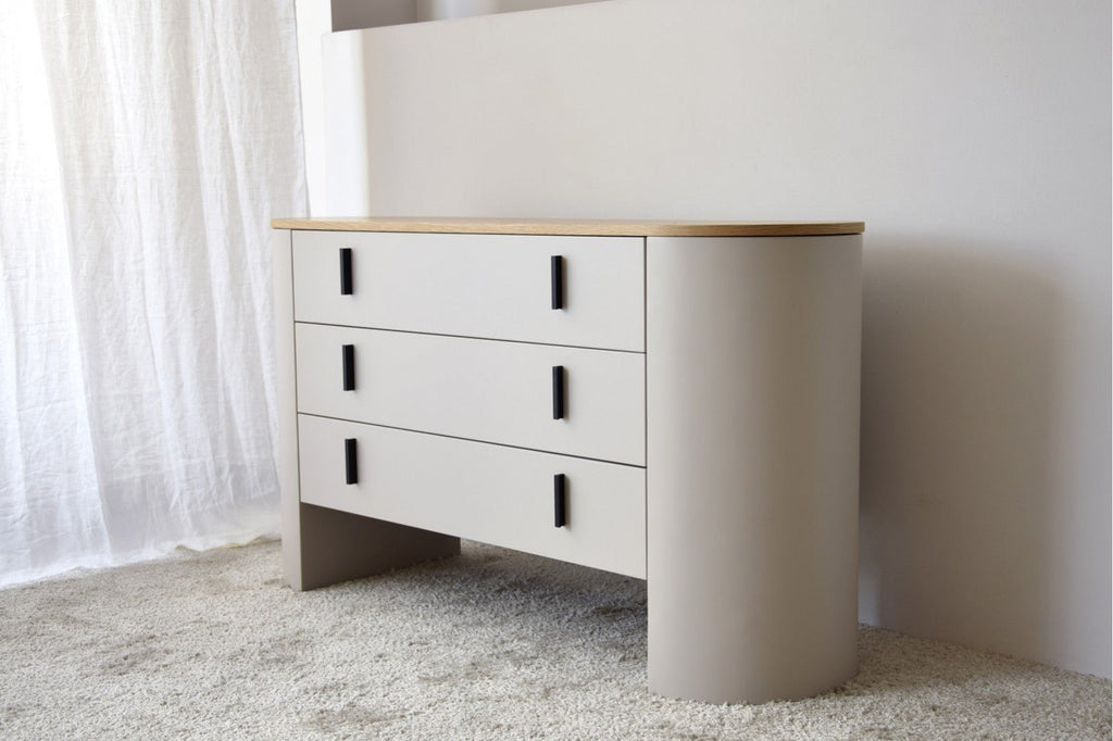 Cómoda Bola - #pino_y_jacaranda#