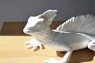 Escultura de Lagarto Aarón - #pino_y_jacaranda#