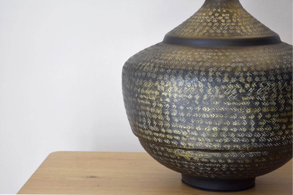 Lámpara de Sobremesa Abejuela - #pino_y_jacaranda#