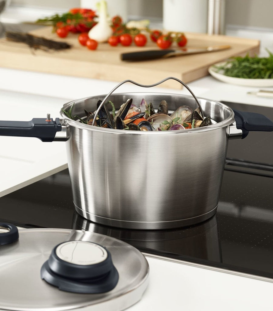 Olla a Presión 2,5L + Cestillo 18 cm + Trípode Vitavit® Premium Fissler - #pino_y_jacaranda#