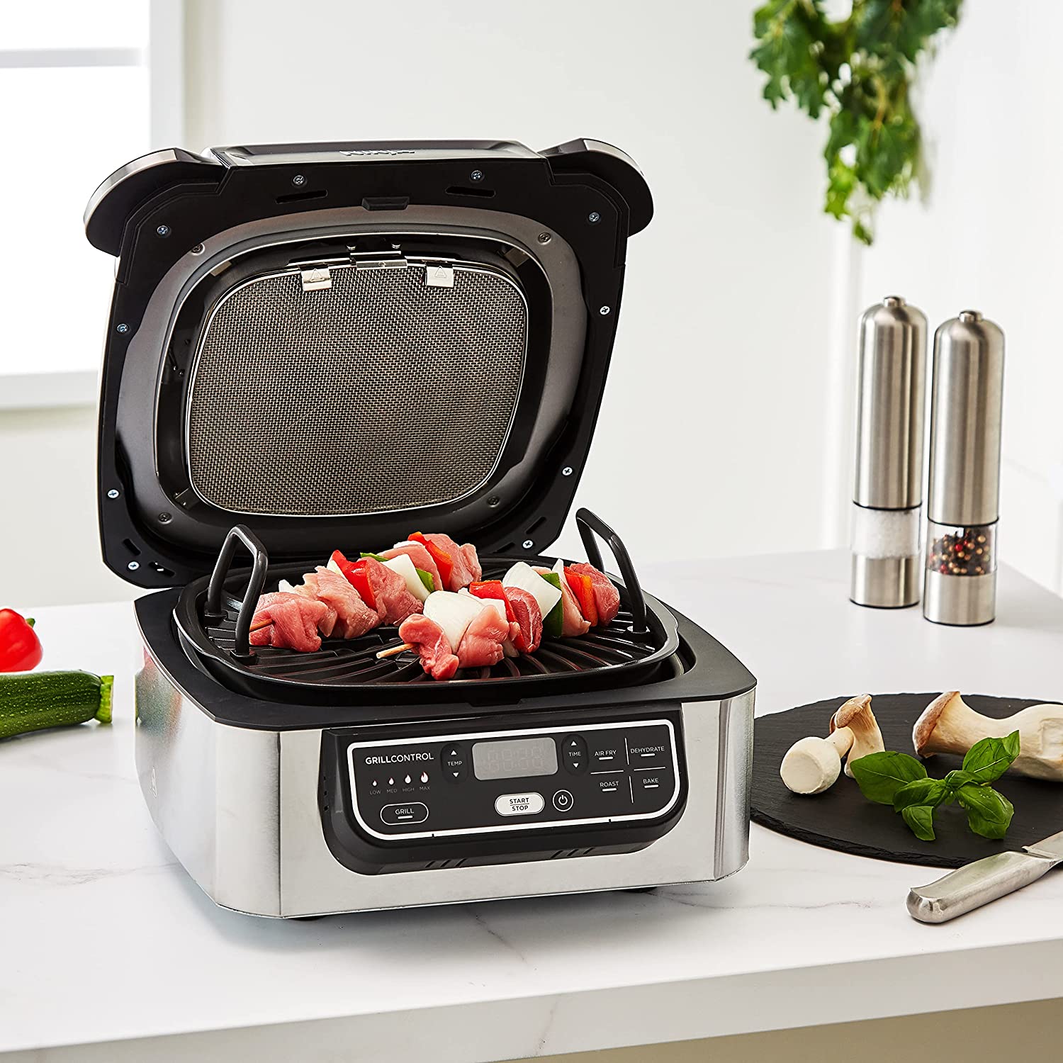 Ninja Foodi AG301EU 5-in-1 Air Fryer Grill - Main Image