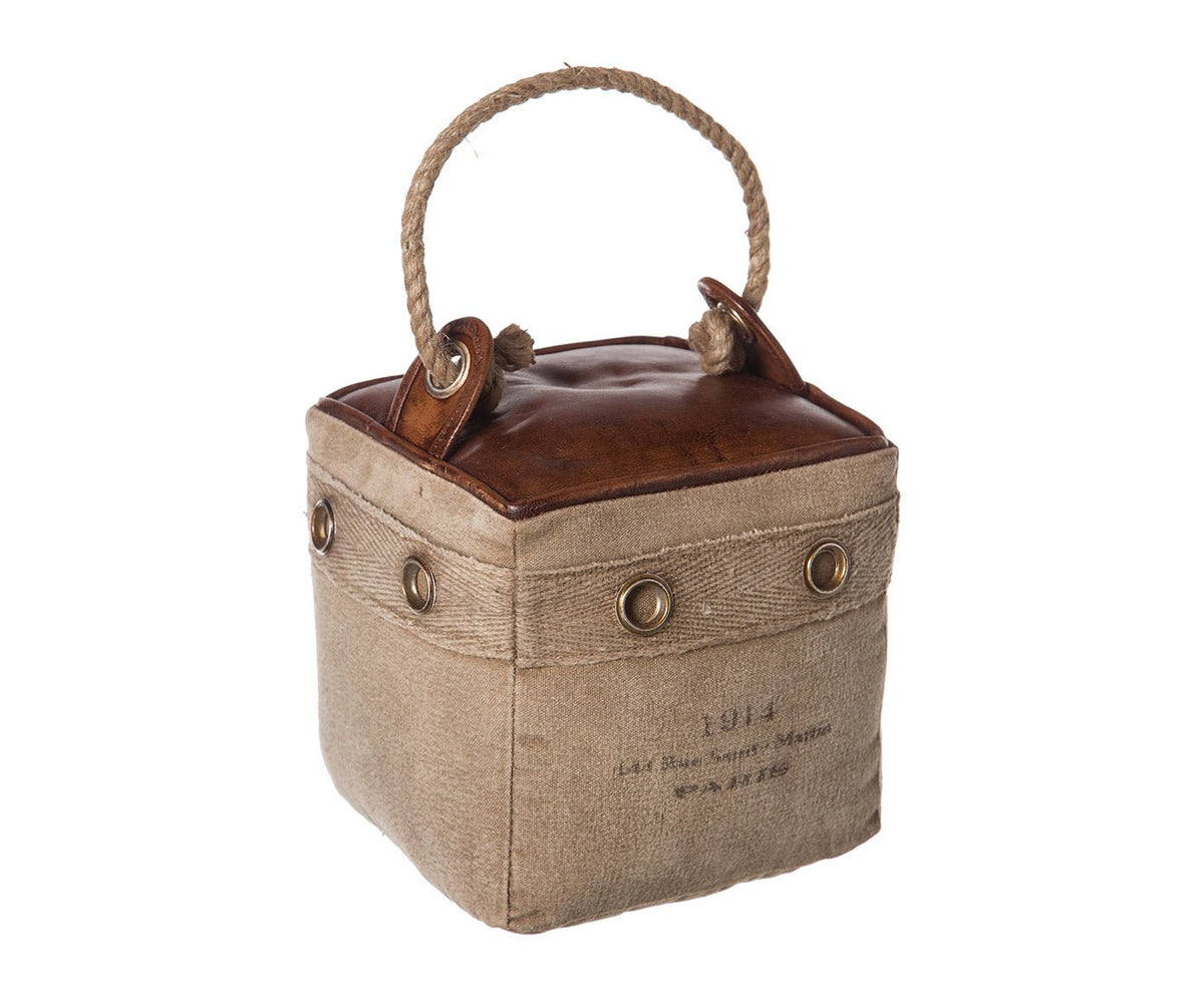 Tope de Puerta Cuero - #pino_y_jacaranda#